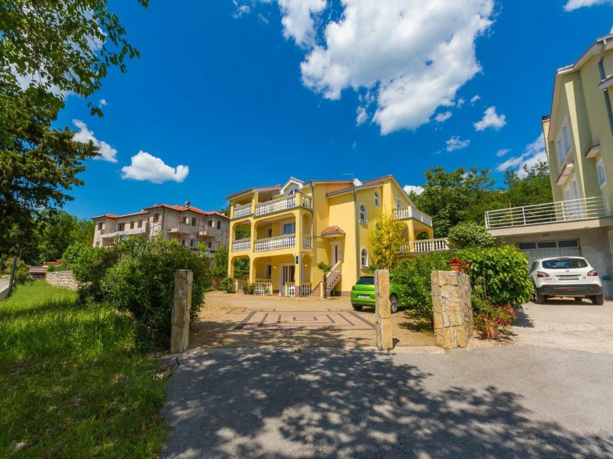 Apartments Artan Crikvenica Exterior photo